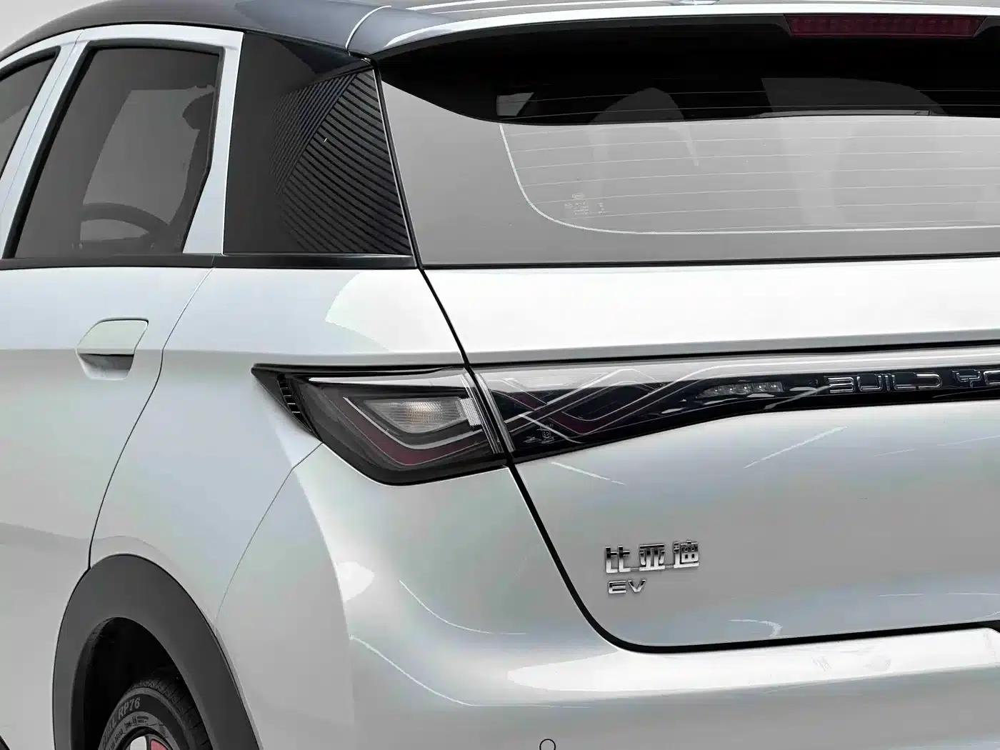 Dolphin 2023 Model 401km/h Knight Edition — миниатюра 16