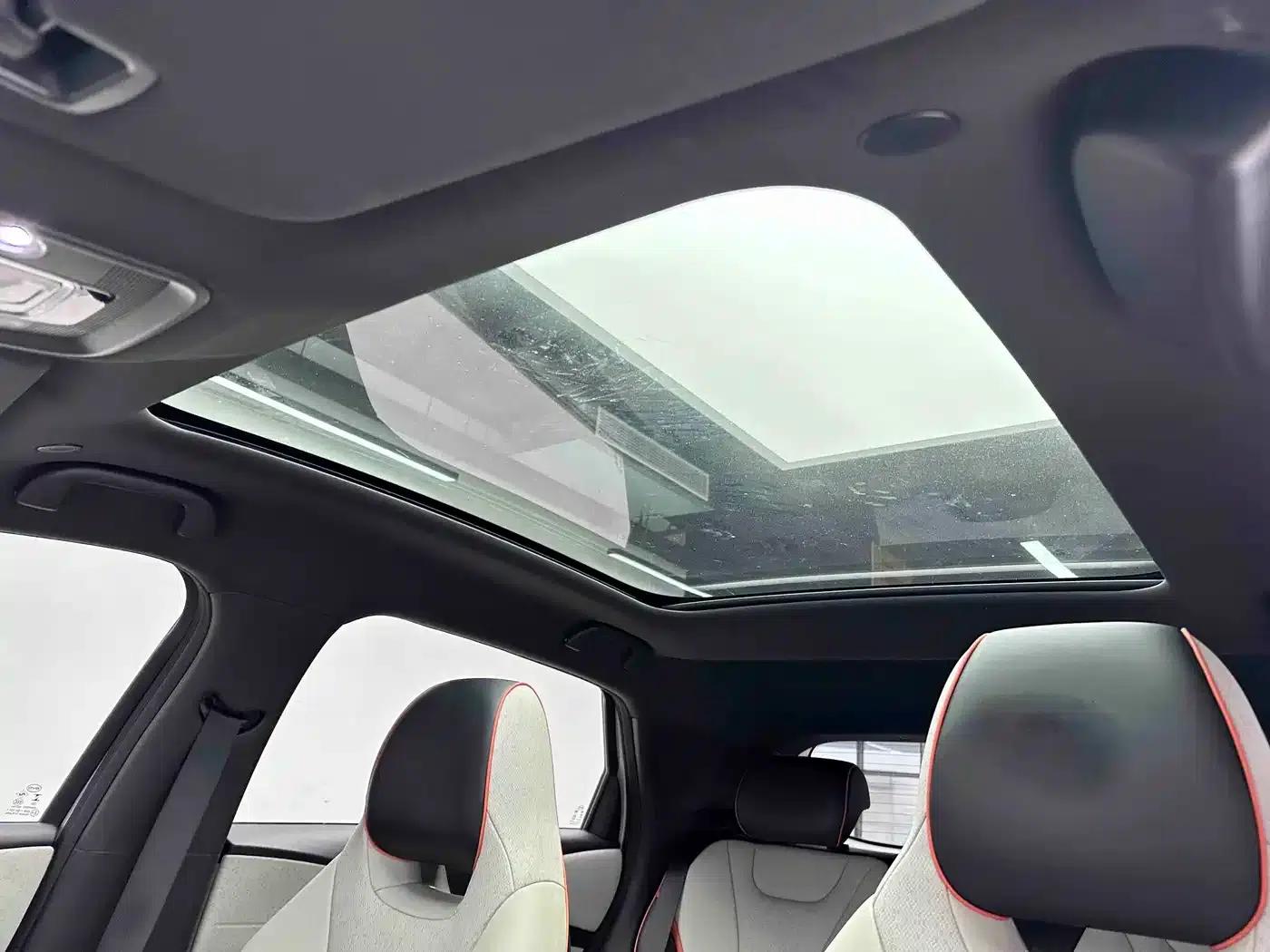 Dolphin 2023 Model 401km/h Knight Edition — миниатюра 18