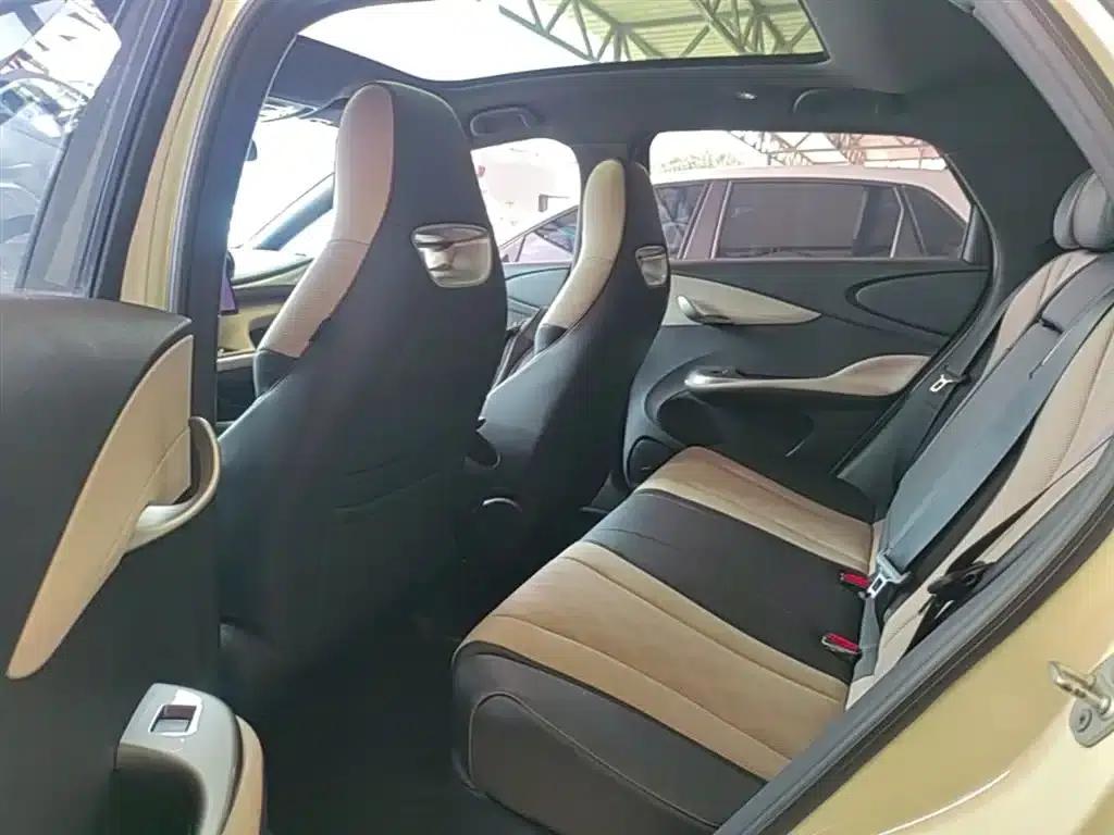 Dolphin 2023 420km Fashion Edition — миниатюра 17
