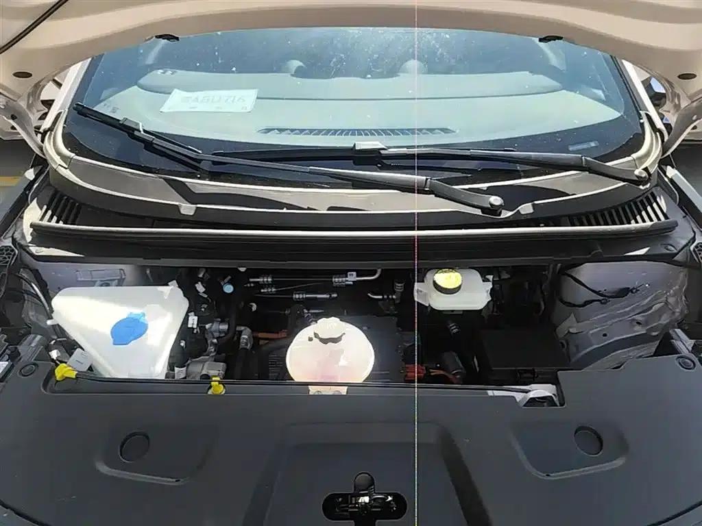 Dolphin 2025 Smart Driving Edition 410km Fashion Edition — миниатюра 20