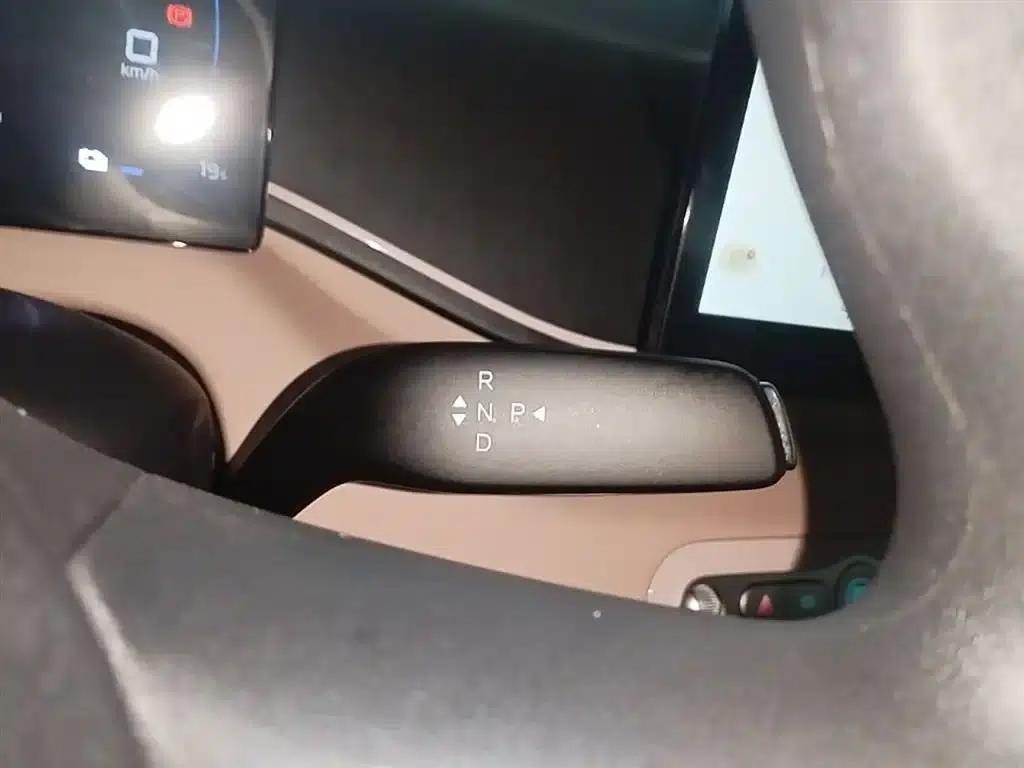 Seagull 2025 Smart Driving Edition 305km Vitality Edition — миниатюра 14