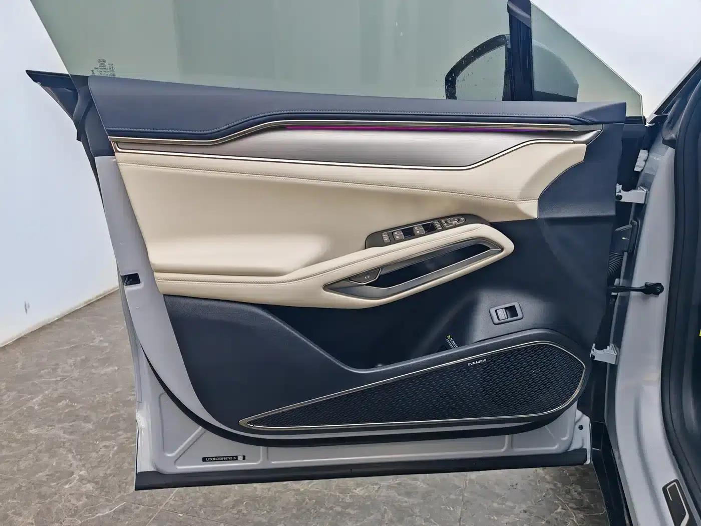 Song L EV 2024 Model 662km Excellent Edition — миниатюра 19