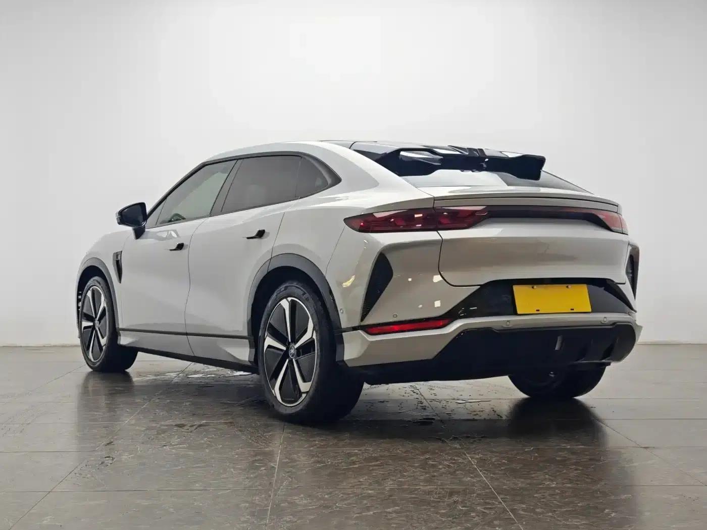 Song L EV 2024 Model 662km Excellent Edition — миниатюра 4
