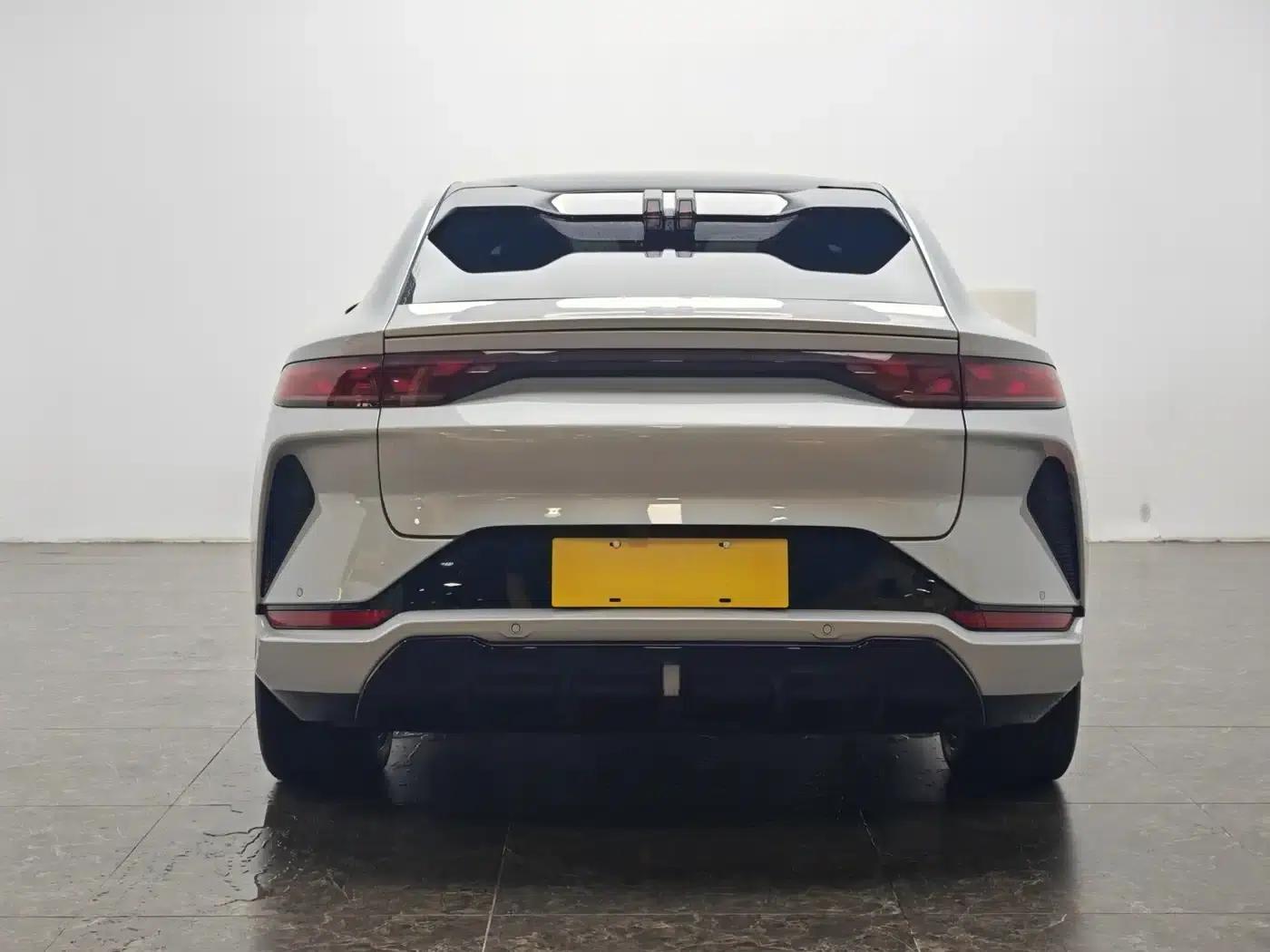 Song L EV 2024 Model 662km Excellent Edition — миниатюра 6