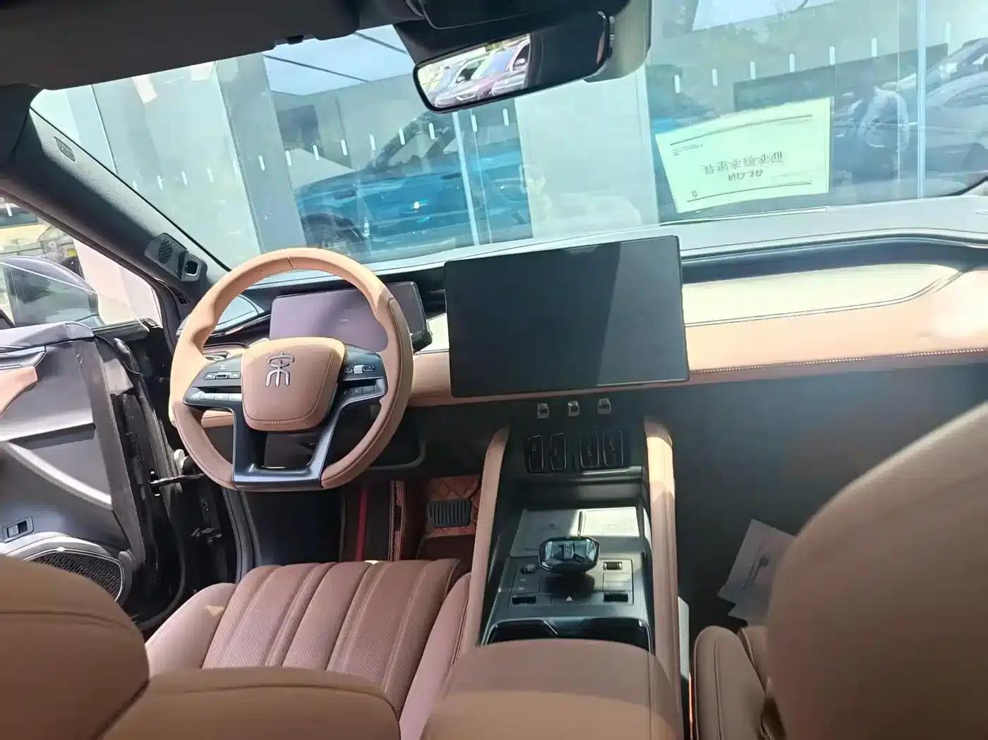 Song L EV 2024 Model 662km Excellent Edition — миниатюра 5