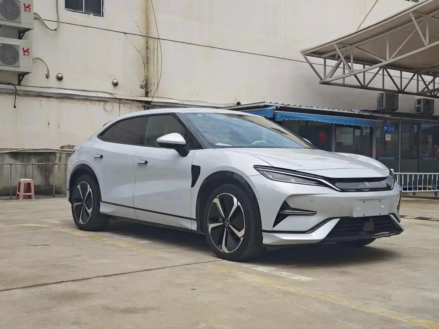 Song L EV 2024 Model 662km Excellent Edition — миниатюра 3