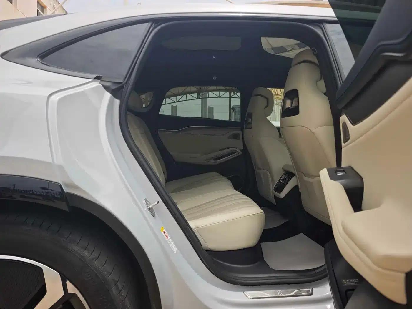 Song L EV 2024 Model 662km Excellent Edition — миниатюра 6