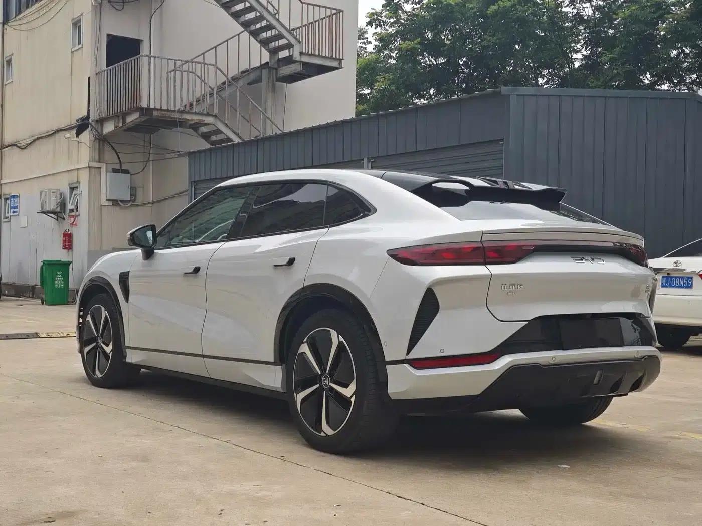 Song L EV 2024 Model 662km Excellent Edition — миниатюра 7