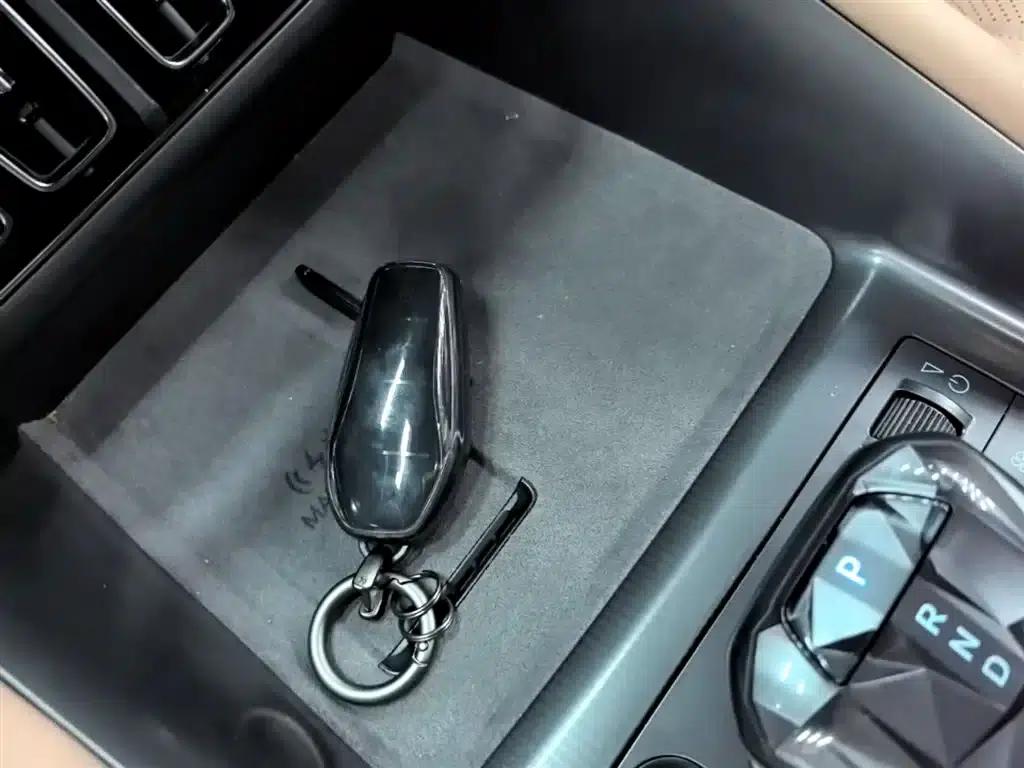 Song L EV 2024 550km Excellent Edition — миниатюра 9
