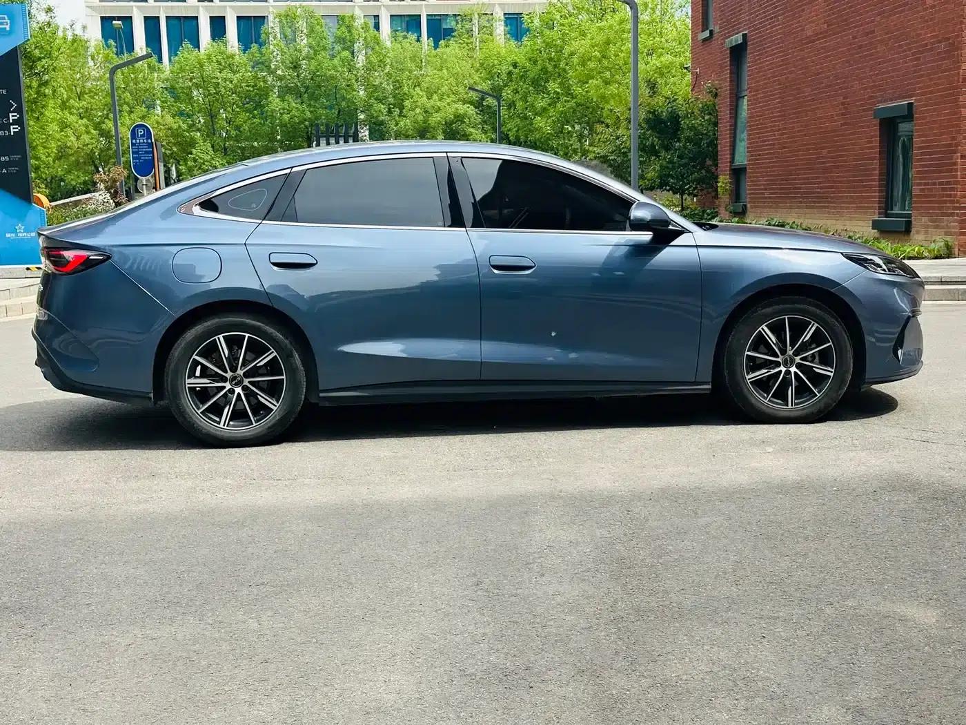 Seal 06 2024 DM-i 120KM Premium Edition — миниатюра 8