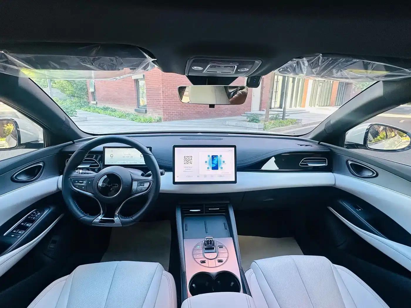 Seal 06 2024 DM-i 120KM Premium Edition — миниатюра 12