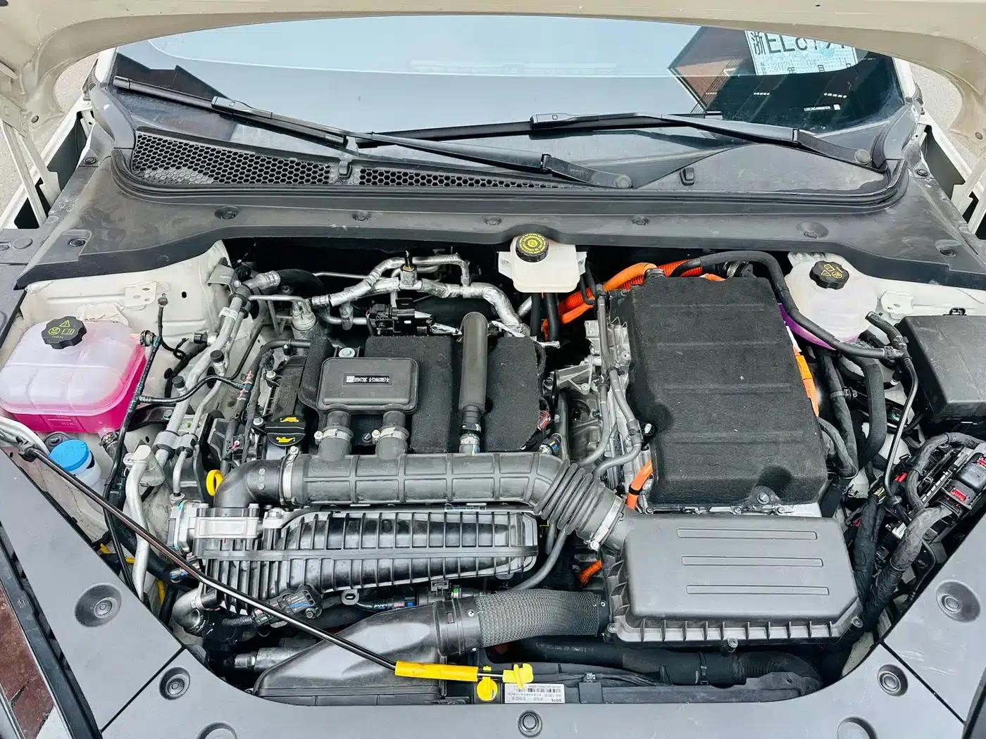 Seal 06 2024 DM-i 120KM Premium Edition — миниатюра 18