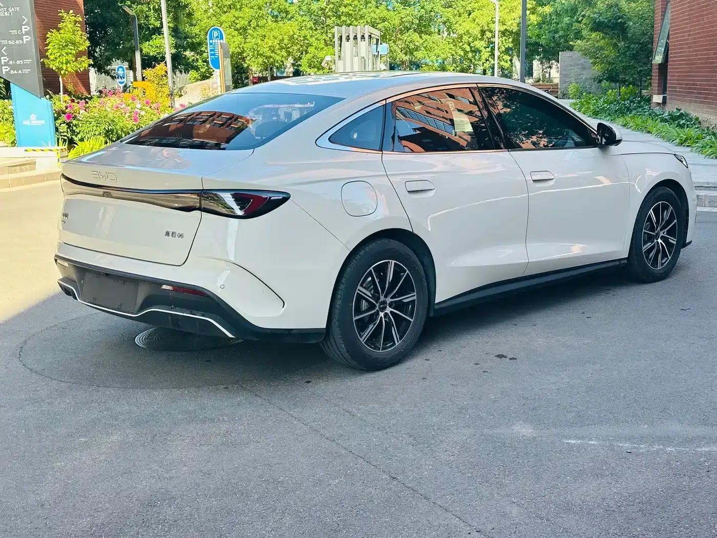 Seal 06 2024 DM-i 120KM Premium Edition — миниатюра 5