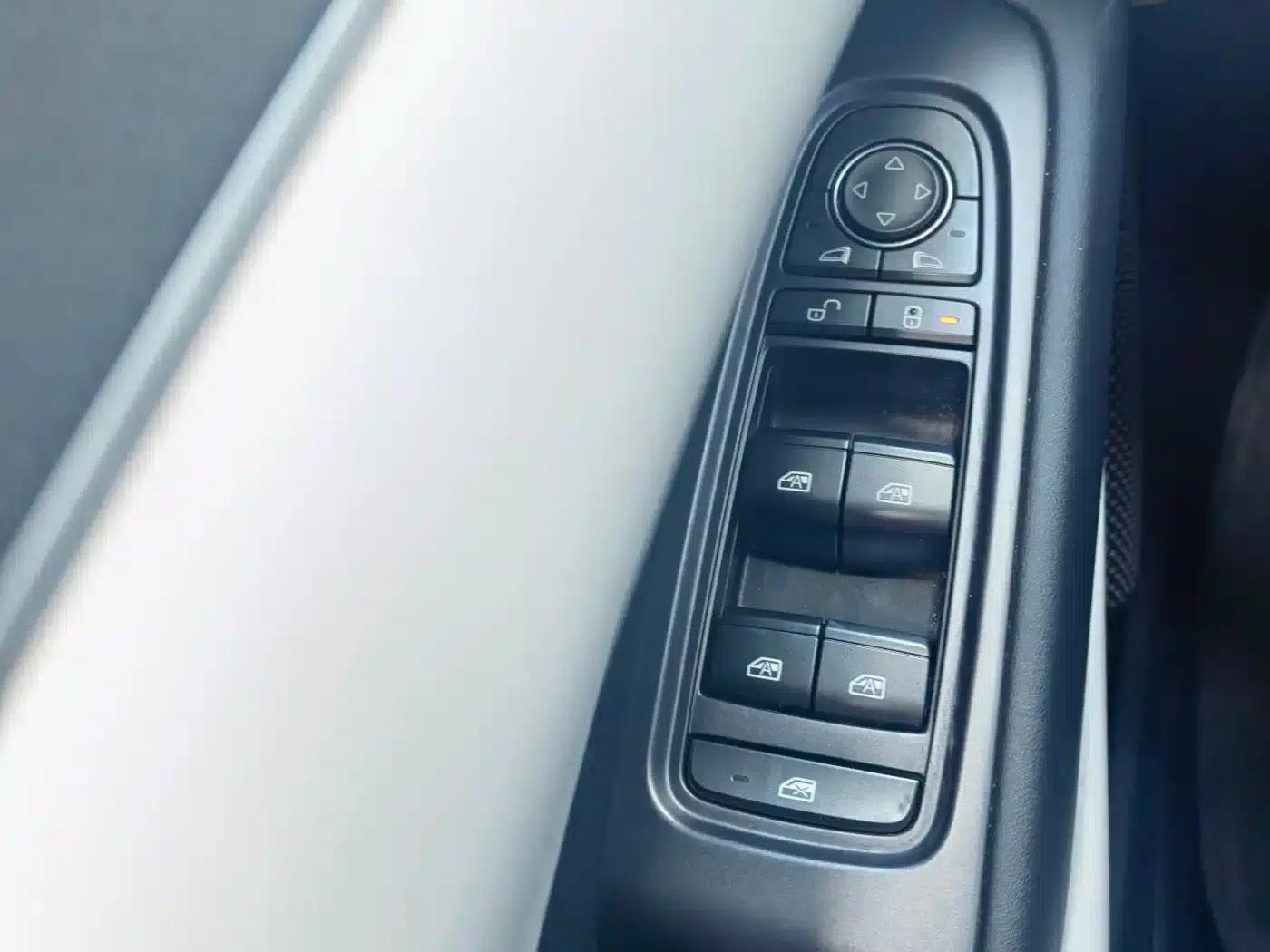 Seal 06 2024 DM-i 80KM Luxury — миниатюра 10