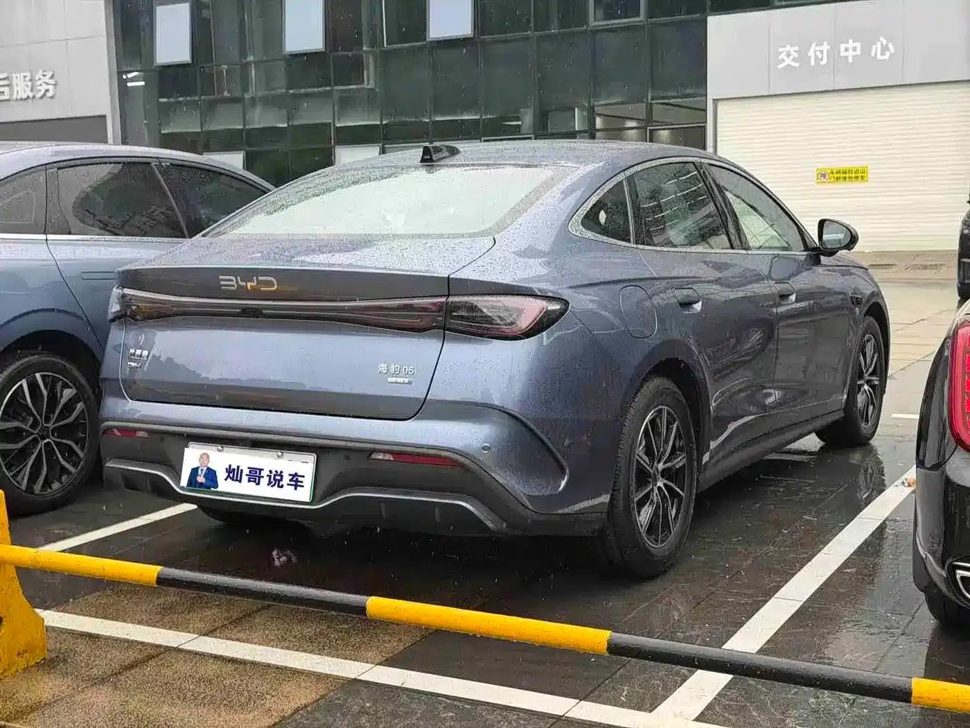 Seal 06 2025 DM-i Intelligent Driving Edition 120KM Premium Model — миниатюра 10