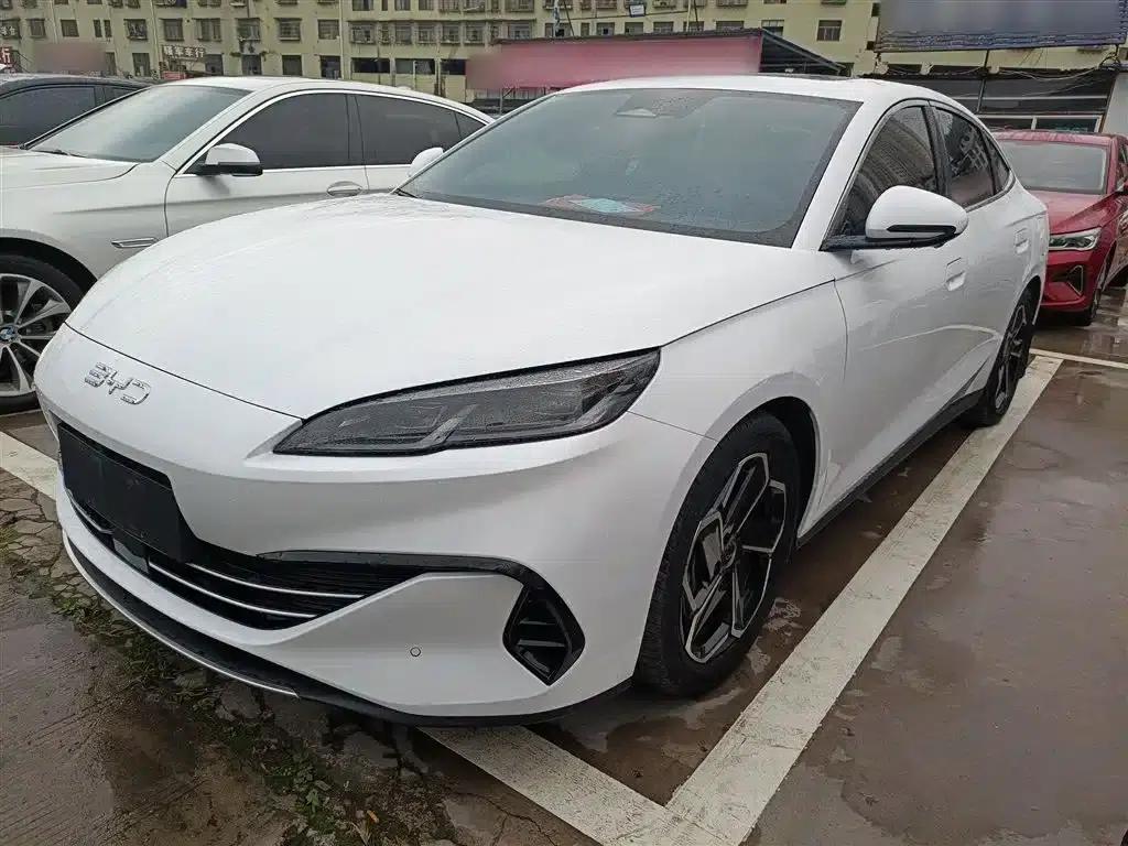 Seal 06 2024 DM-i 120KM Premium Edition — миниатюра 1
