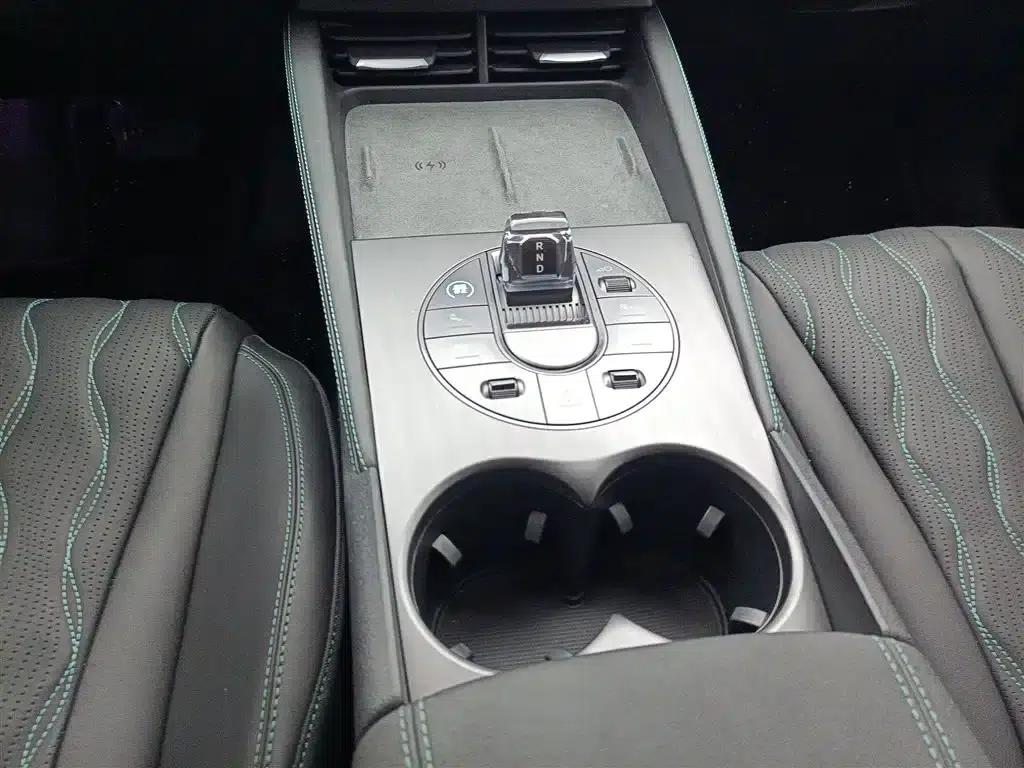 Seal 06 2024 DM-i 120KM Premium Edition — миниатюра 14