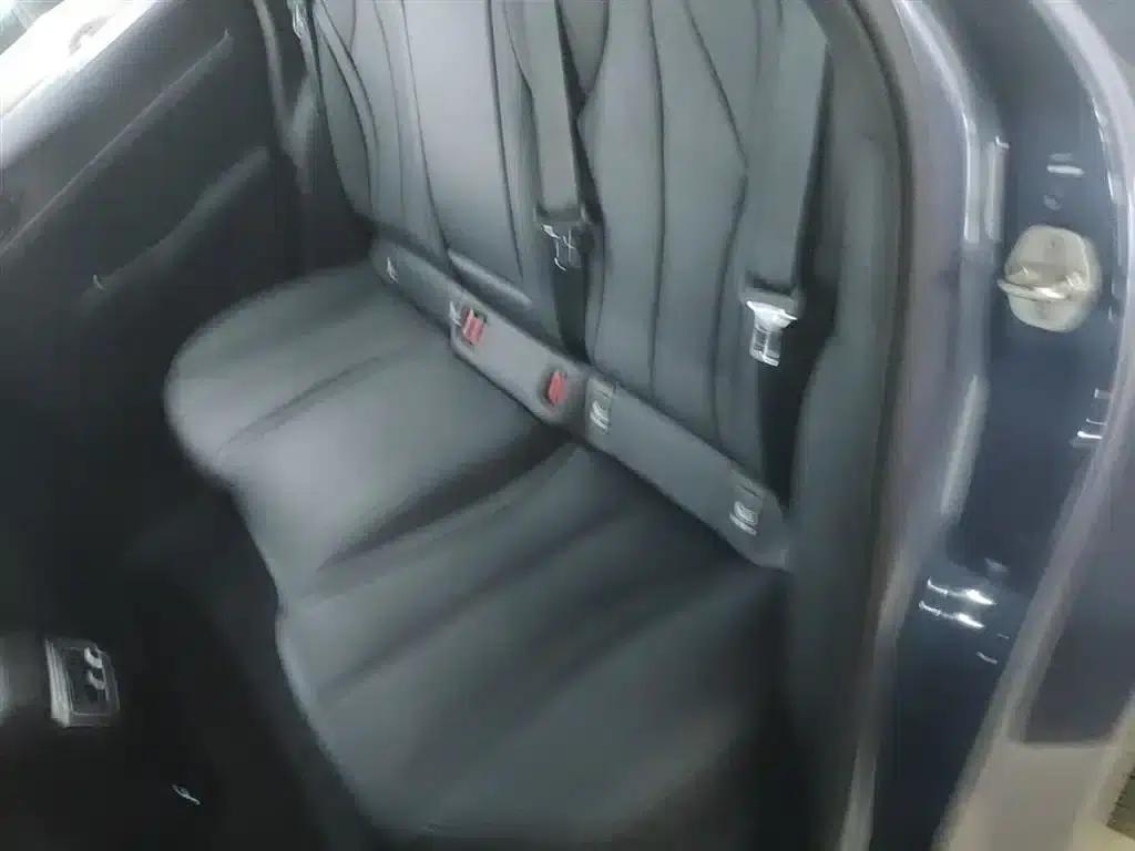Seal 06 2025 DM-i Intelligent Driving Edition 120KM Premium Model — миниатюра 17