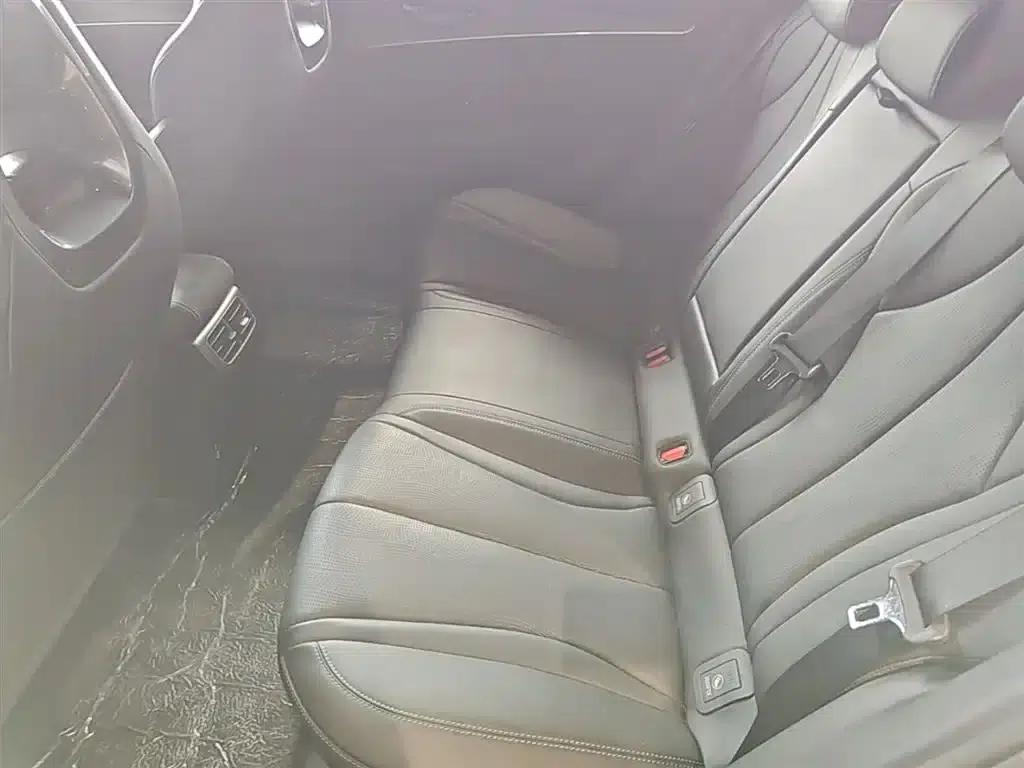 Seal 06 2025 DM-i Intelligent Driving Edition 120KM Premium Model — миниатюра 17