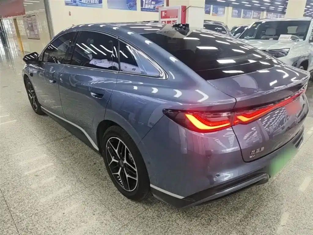 Seal 06 2025 EV 545KM Flagship Edition — миниатюра 5