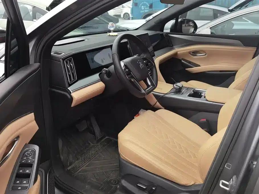 Song L DM-i 2024 Model 112km/h Superior Edition — миниатюра 9