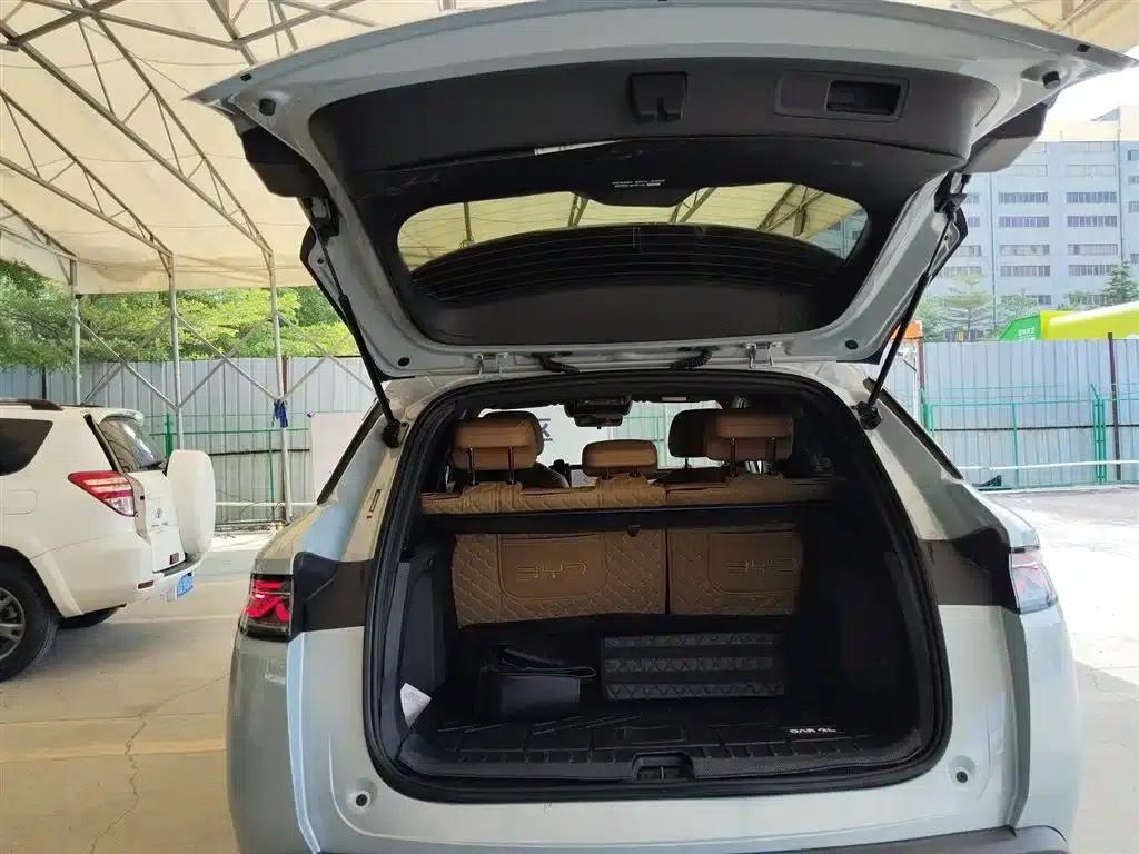 Song L DM-i 2025 Smart Driving Edition 112km Leading Model — миниатюра 19