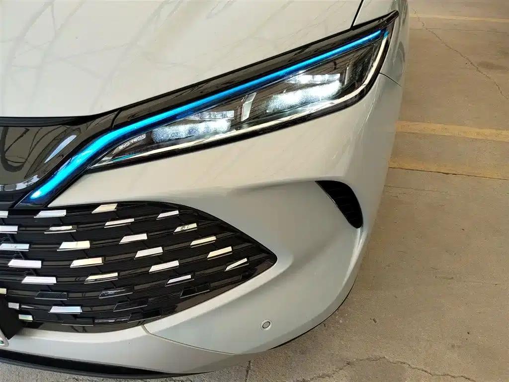 Song L DM-i 2025 Smart Driving Edition 112km Leading Model — миниатюра 24