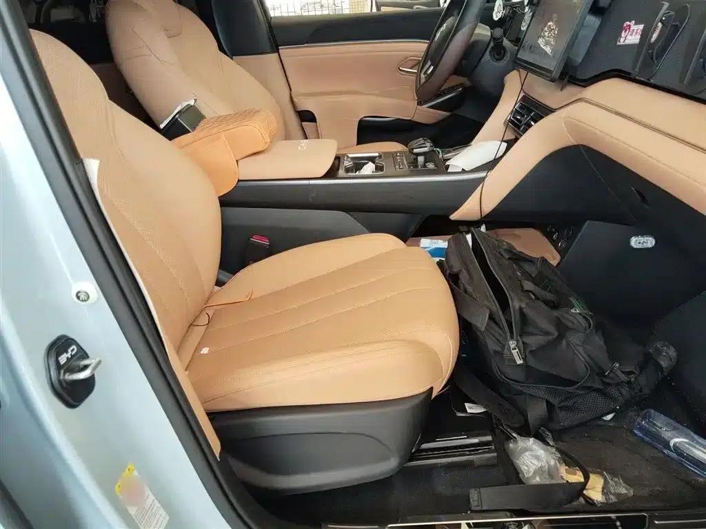 Song L DM-i 2025 Smart Driving Edition 112km Leading Model — миниатюра 25