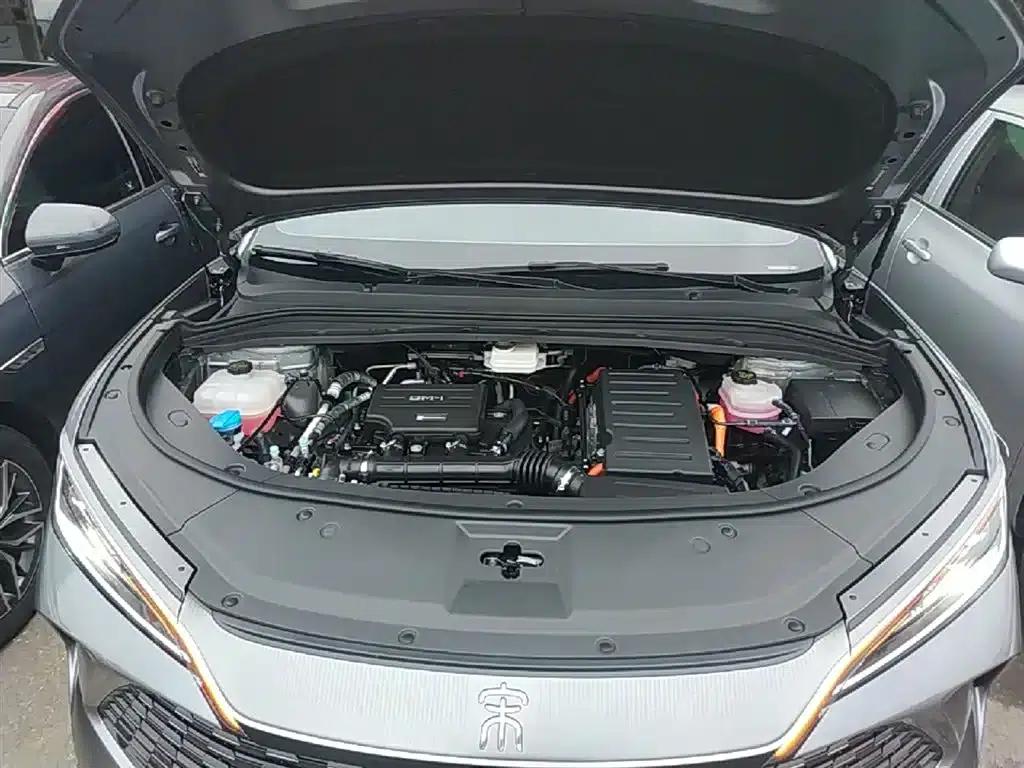 Song L DM-i 2025 Smart Driving Edition 112km/h Superior Model — миниатюра 20