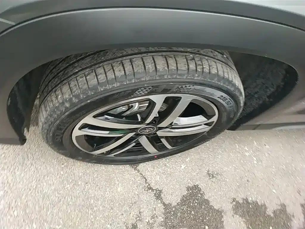 Song L DM-i 2025 Smart Driving Edition 112km/h Superior Model — миниатюра 23