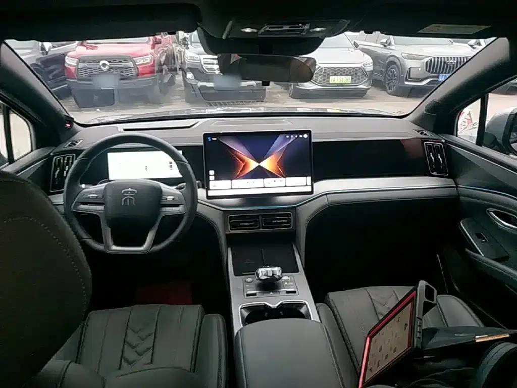 Song L DM-i 2025 Smart Driving Edition 112km/h Superior Model — миниатюра 10