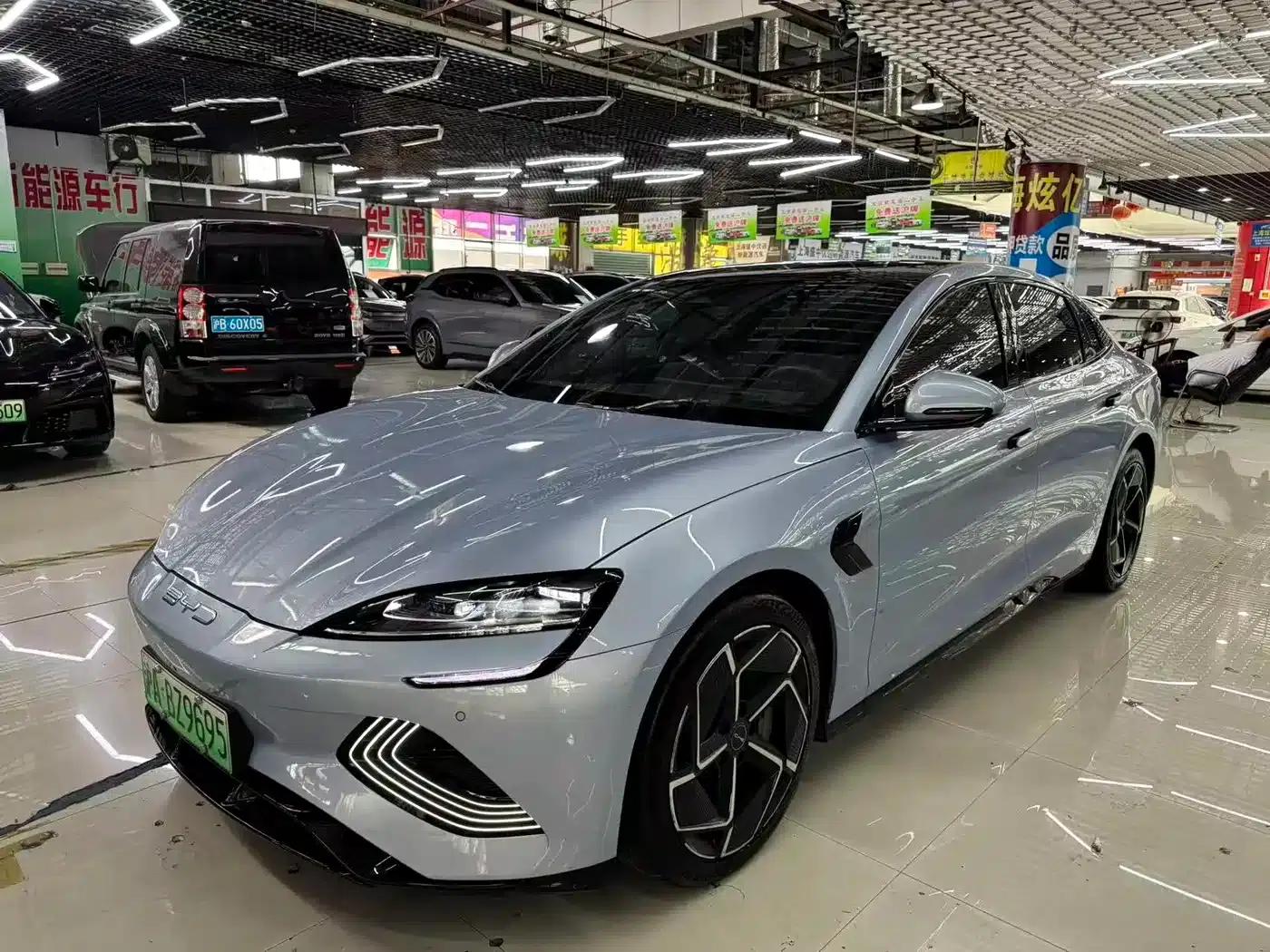 Seal 2023 Champion Edition 700km Performance Version — миниатюра 1