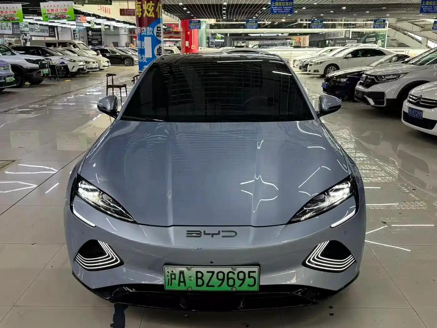 Seal 2023 Champion Edition 700km Performance Version — миниатюра 2