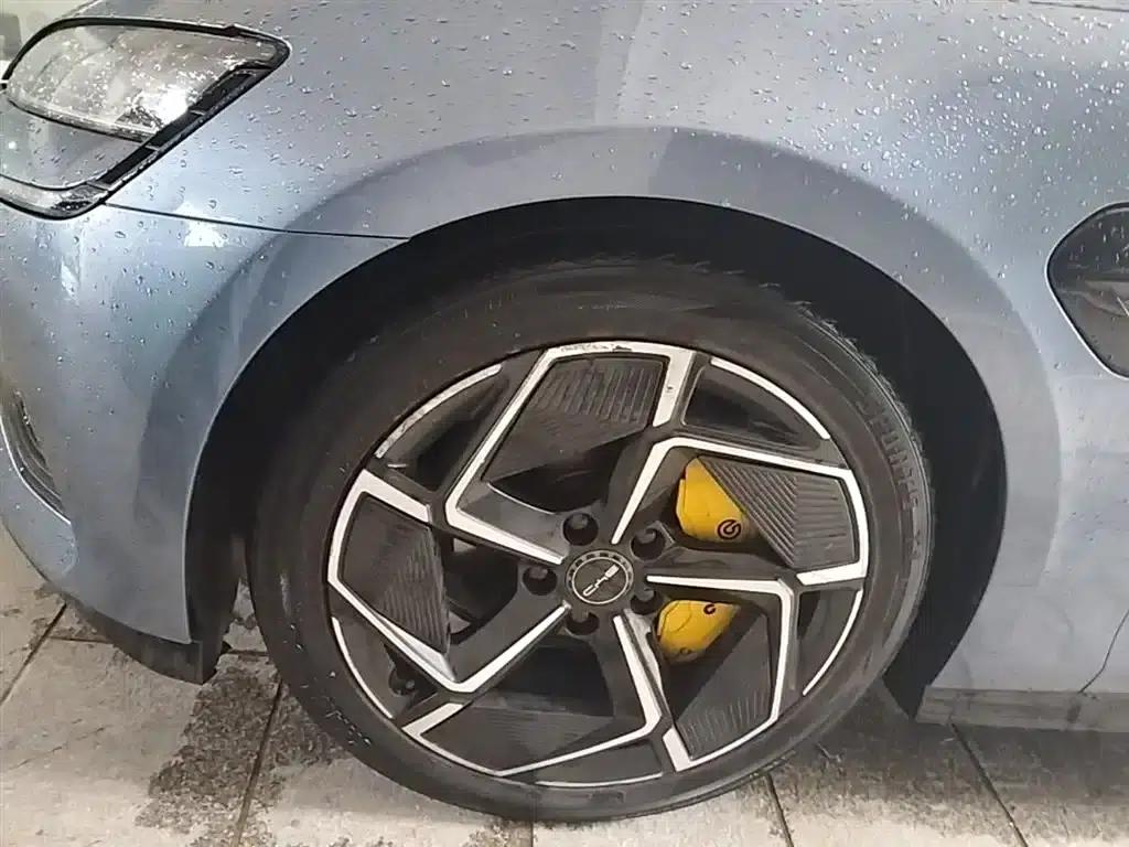 Seal 2022 550km Standard Range Rear-Wheel Drive Premium Edition — миниатюра 23