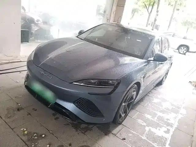 Seal 2022 550km Standard Range Rear-Wheel Drive Premium Edition