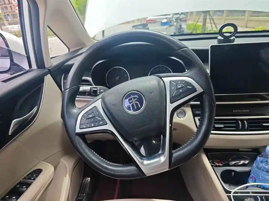 Song MAX 2019 1.5T Automatic Intelligent Connected Ruiyi 7-seater National V Emission Standard — миниатюра 3