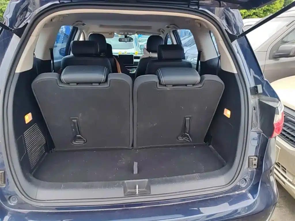 Song MAX 2019 1.5T Manual Intelligent Connectivity Sunroof Model 6 Seats National VI Emission Standard — миниатюра 19