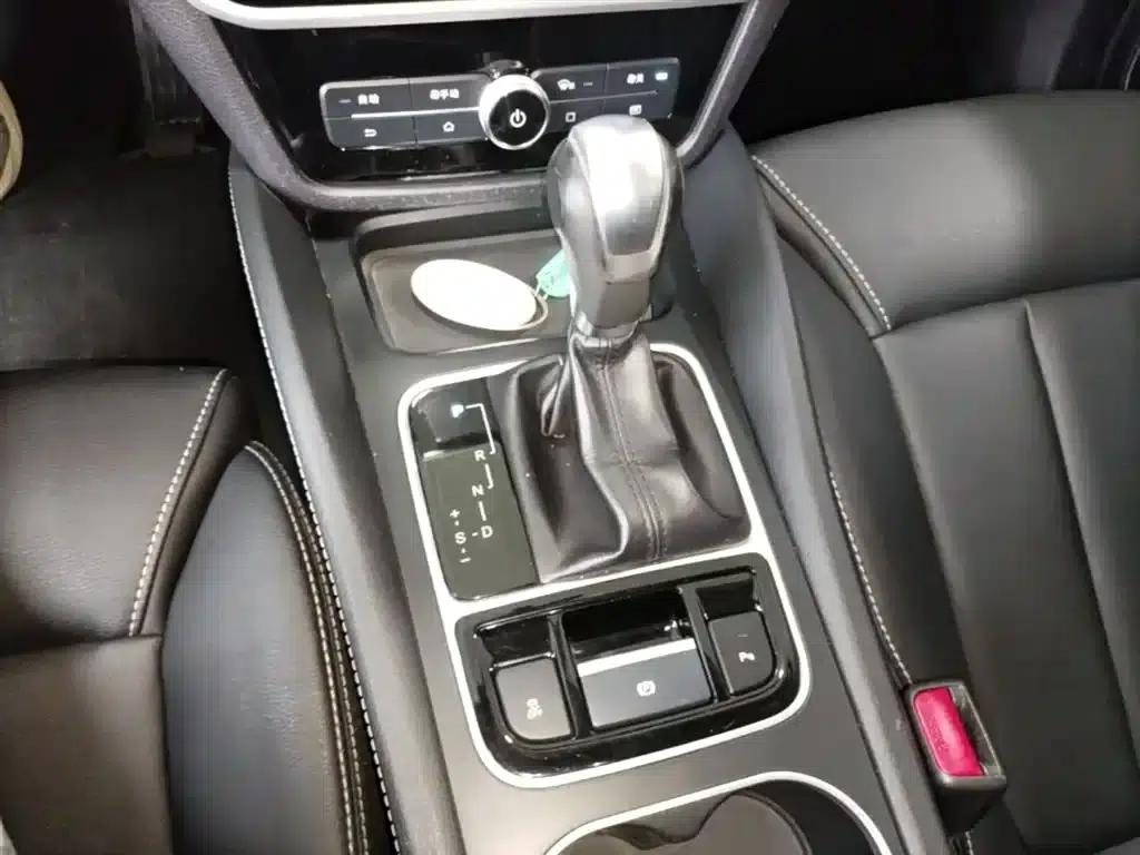 Song MAX 2018 1.5T Automatic Intelligent Elite 6-seater — миниатюра 14