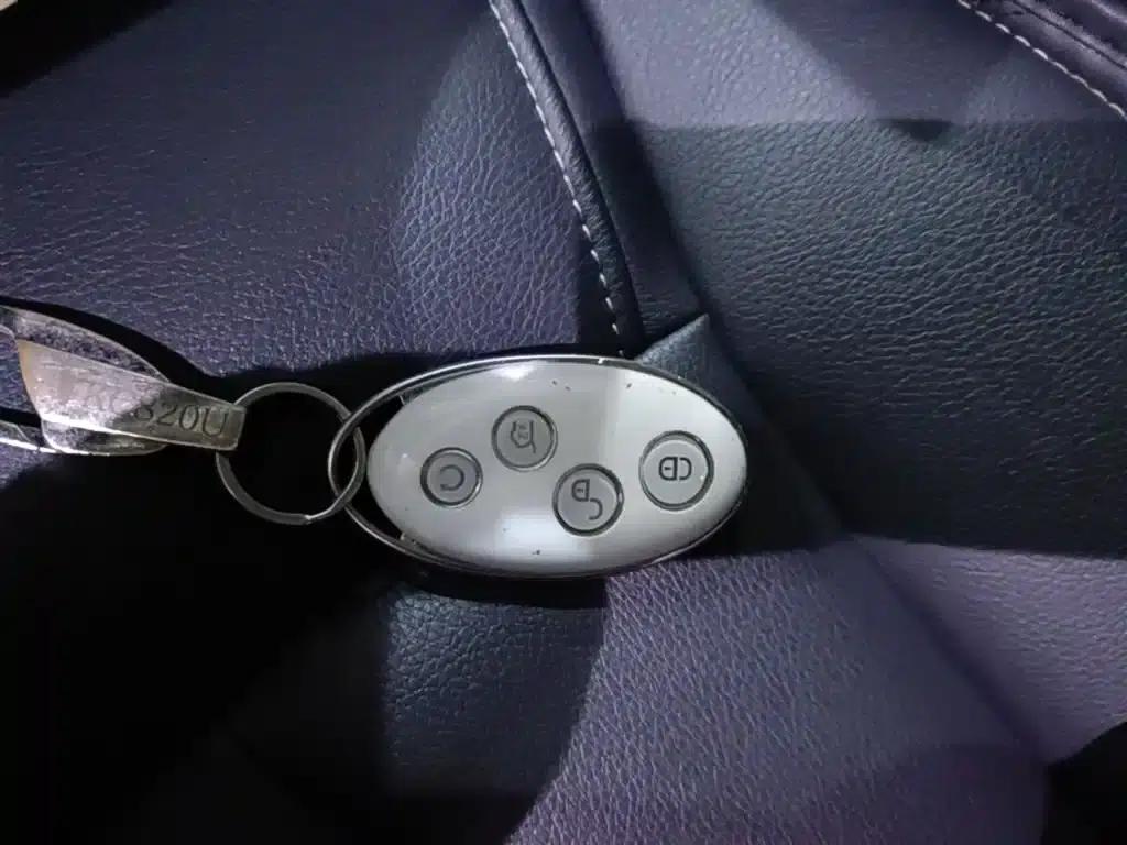 Song MAX 2019 1.5T Automatic Intelligent Connected Sunroof Model 7-Seater National VI Emission Standard — миниатюра 9