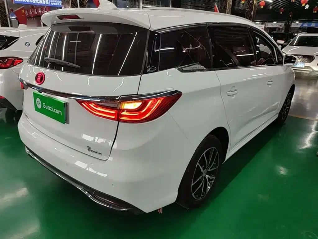 Song MAX 2018 1.5T Automatic Intelligent Flagship 7-Seater — миниатюра 7