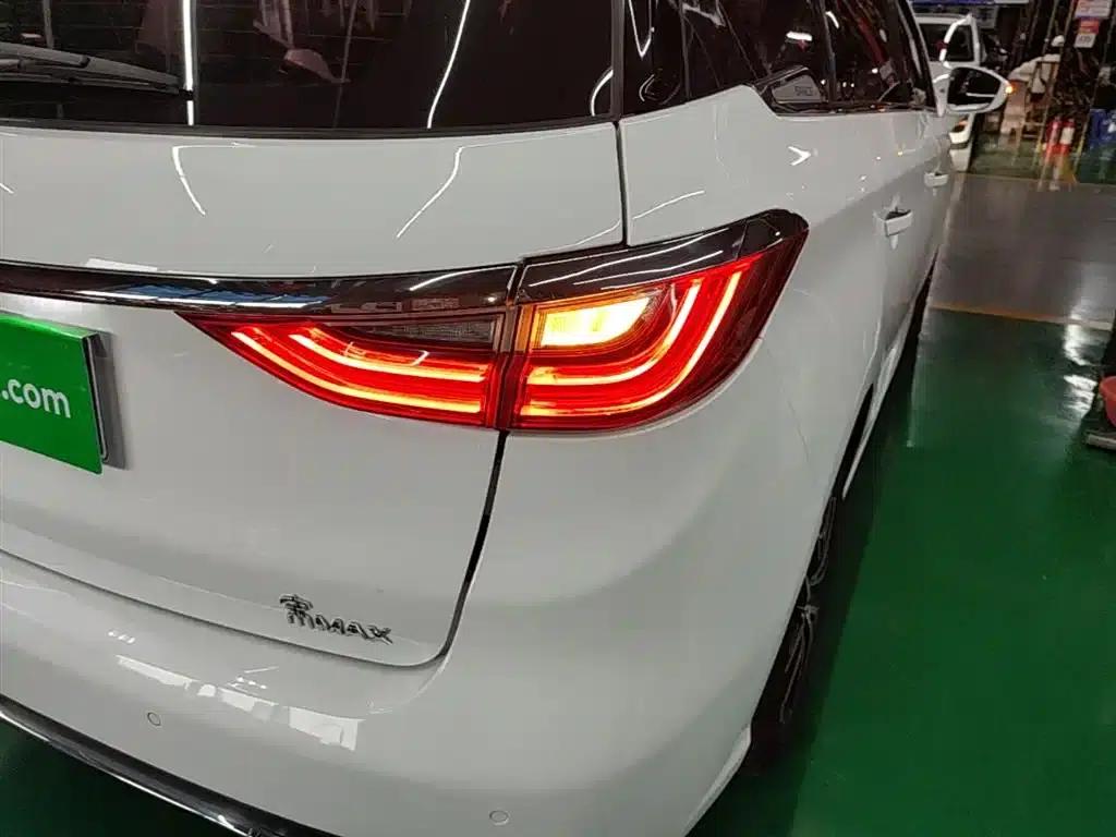 Song MAX 2018 1.5T Automatic Intelligent Flagship 7-Seater — миниатюра 8