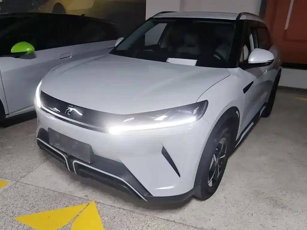 Yuan UP 2024 Model 401KM Super Edition — миниатюра 2