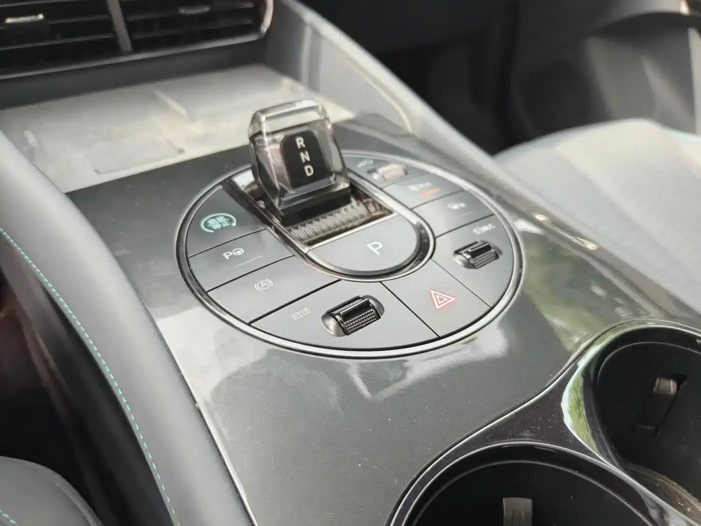 Seal 06GT 2025 Smart Driving Edition 605 Hot Wave Edition — миниатюра 10