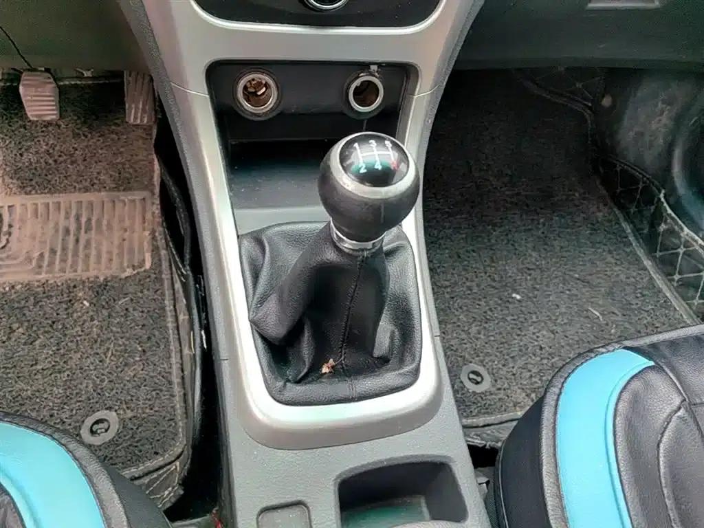 BYD F3 2015 Energy-Saving Edition 1.5L Manual Deluxe — миниатюра 14