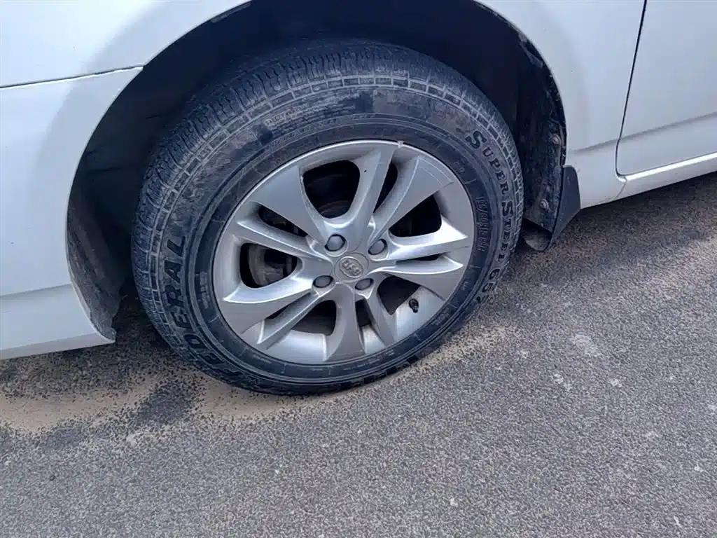 BYD F3 2015 Energy-Saving Edition 1.5L Manual Deluxe — миниатюра 23