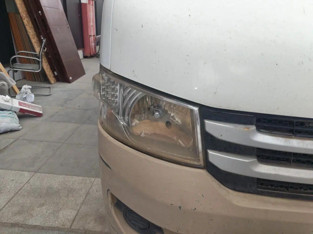 Foton Scenic G7 2017 2.0L Short-Wheelbase Commercial Van Flat Roof 6-Seater 4Q20M — миниатюра 7