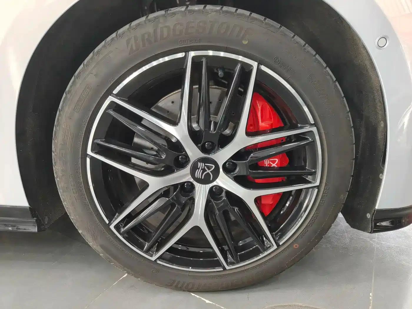 Han L 2025 EV All-Wheel Drive LiDAR Flagship Edition — миниатюра 2