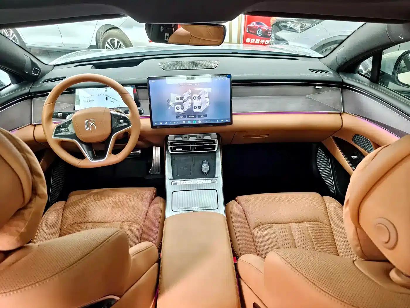 Han L 2025 EV All-Wheel Drive LiDAR Flagship Edition — миниатюра 4