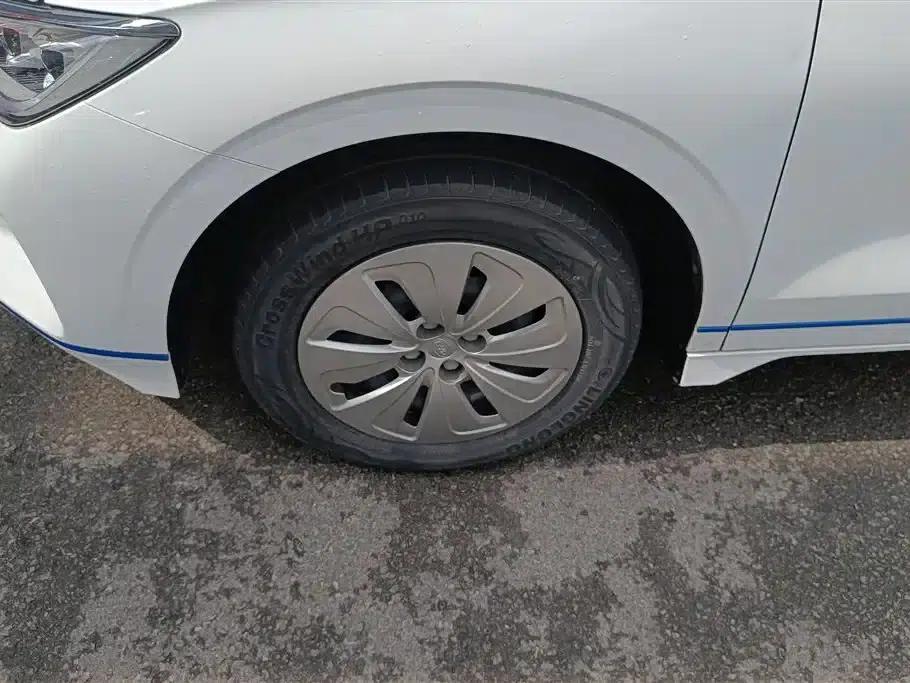 BYD e2 2020 Upgraded Standard Range Standard Model — миниатюра 6