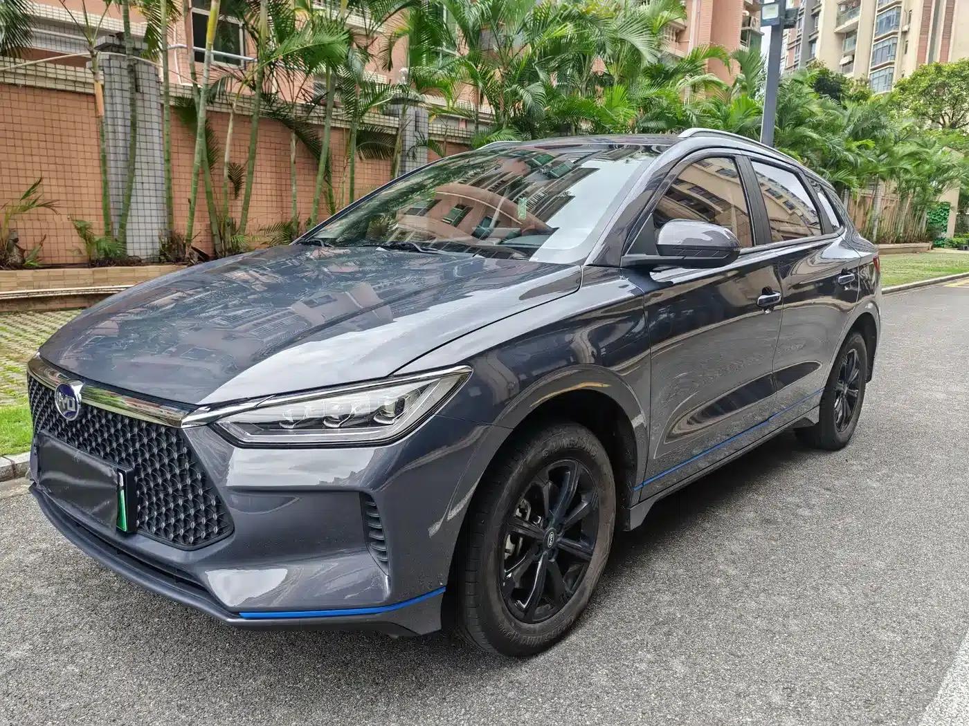 BYD e2 2020 Upgraded Long-Range Luxury Edition — миниатюра 1